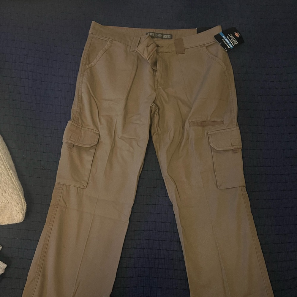 Dickies cargo pants size 10
